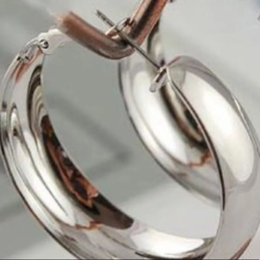 New Sterling silver hoop earrings - Picture 2 of 4